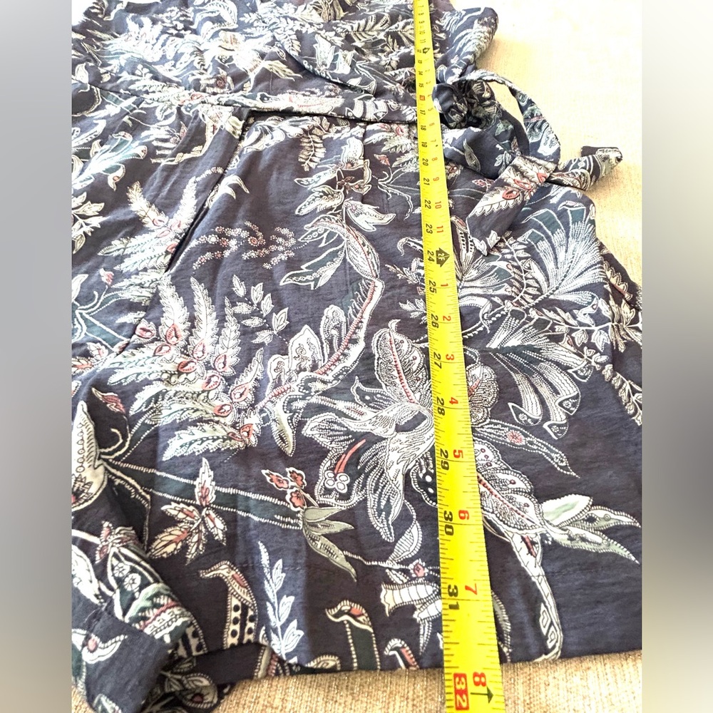 Loft Floral Romper Crossover V-Neck Sleeveless Versatile Waist Tie Size 8 - Picture 9 of 10